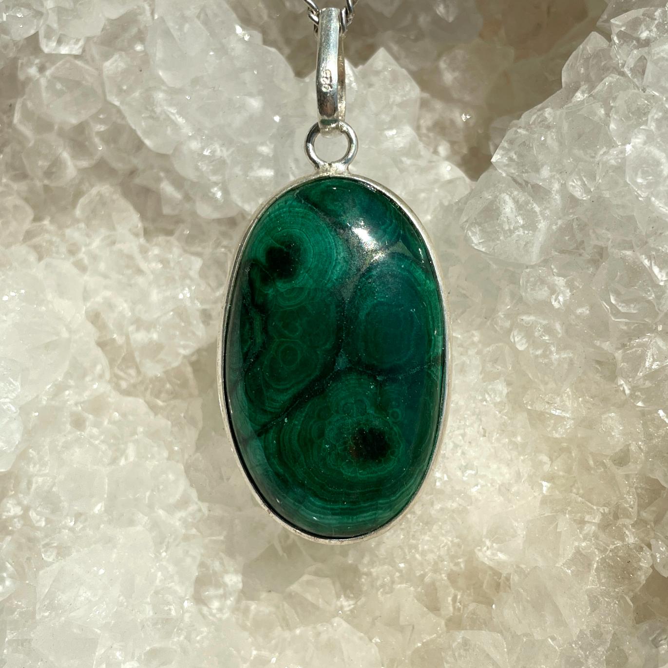 Sterling Silver Pendant - Malachite LRG - SP32 Sterling Silver Pendant - Malachite LRG - SP32